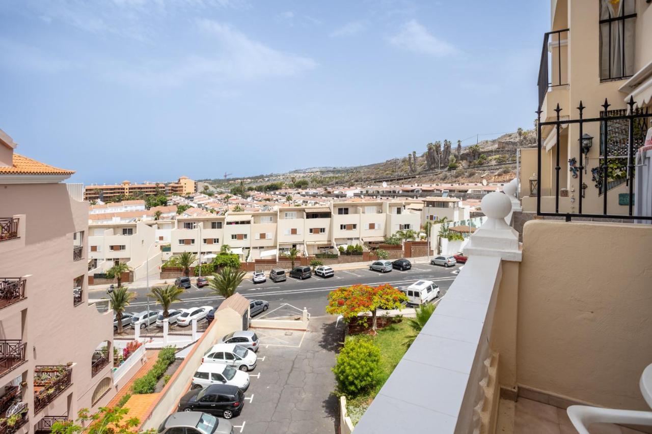 Castle Harbour Phoebe'S Flat Los Cristianos By Lovetenerife Exterior foto