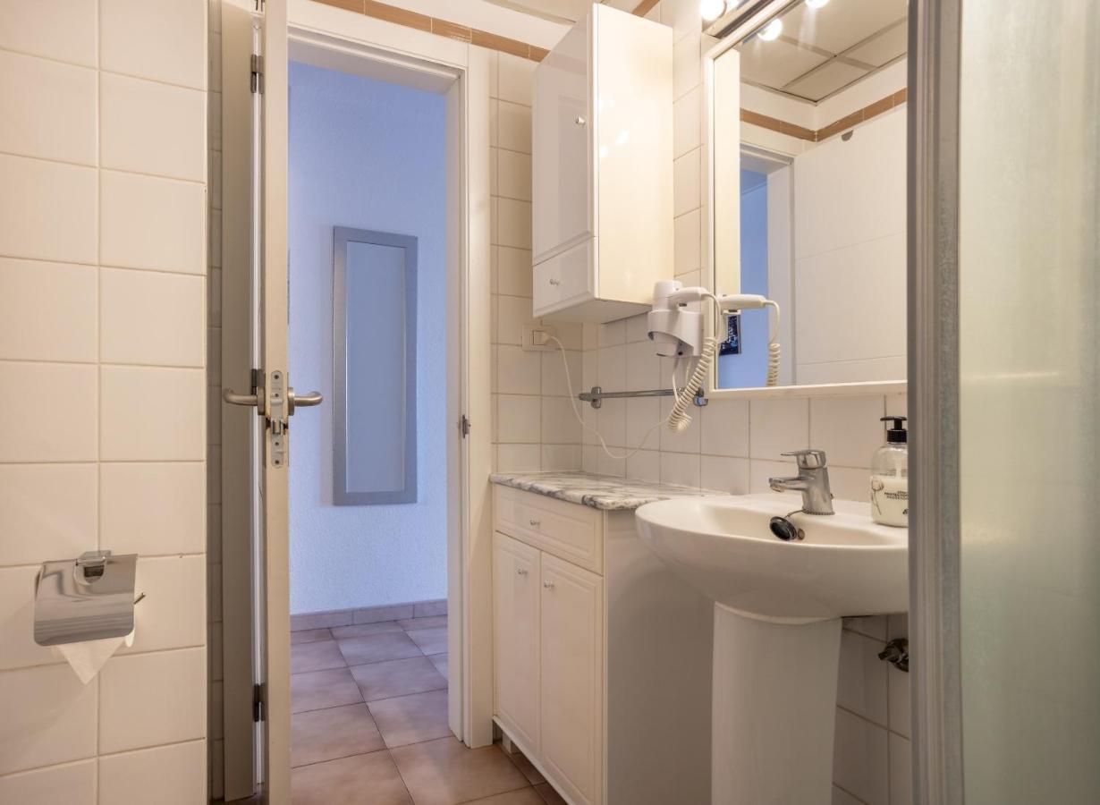 Castle Harbour Phoebe'S Flat Los Cristianos By Lovetenerife Exterior foto